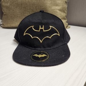 Batman baseball cap, black with gold image, size  4T